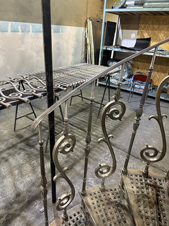 Чугунная винтовая лестница "Конверсия", фото 8