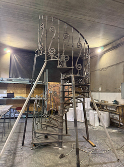 Чугунная винтовая лестница "Конверсия", фото 10